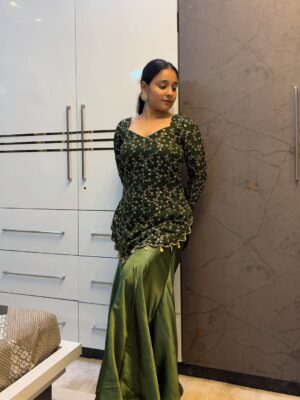 Heena Kumari Instagram - Let this Diwali bring light to your life and the New Year bring happiness! šŖ·āØ