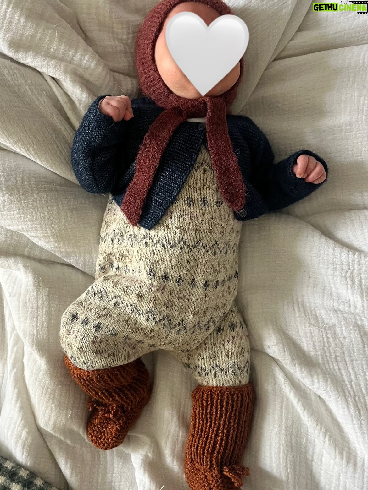 Helena Coelho - 5.5K Likes - I’ve been having so much fun dressing up my the Tigerbaby 🤍🐯