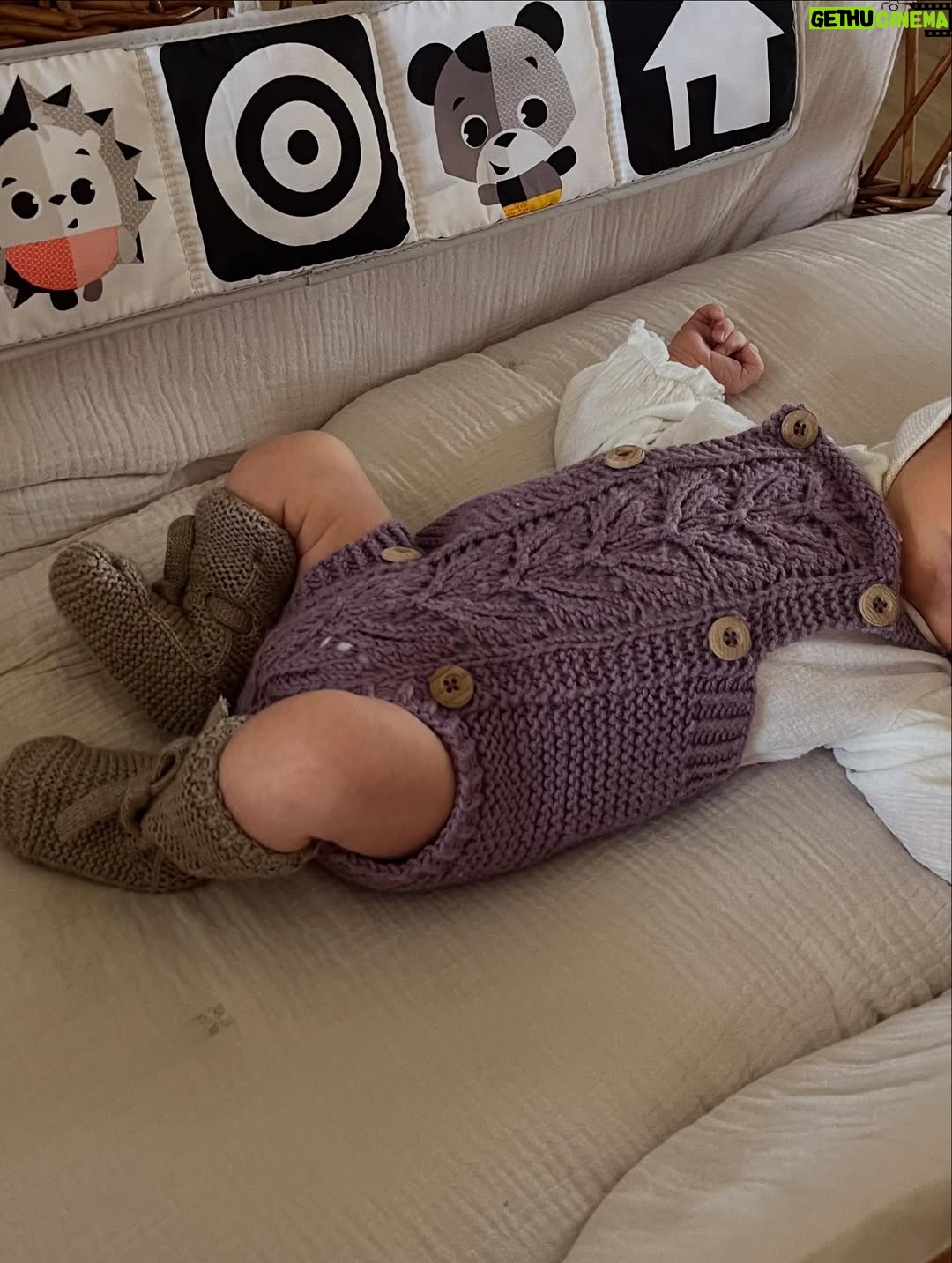 Helena Coelho - 5.5K Likes - I’ve been having so much fun dressing up my the Tigerbaby 🤍🐯
