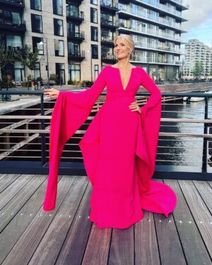 Helle Thorning-Schmidt Instagram - It’s Søren&Helle collab appreciation day!😉 Can’t wait to do a talk tonight with Søren at a sold-out SØ @babylon_restaurant_bar Thanks for all the looks, for making me brave and for all the llaughs ❤️❤️