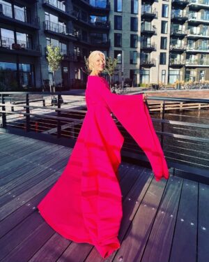 Helle Thorning-Schmidt Instagram - It’s Søren&Helle collab appreciation day!😉 Can’t wait to do a talk tonight with Søren at a sold-out SØ @babylon_restaurant_bar Thanks for all the looks, for making me brave and for all the llaughs ❤️❤️