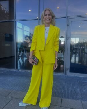 Helle Thorning-Schmidt Instagram - It’s Søren&Helle collab appreciation day!😉 Can’t wait to do a talk tonight with Søren at a sold-out SØ @babylon_restaurant_bar Thanks for all the looks, for making me brave and for all the llaughs ❤️❤️