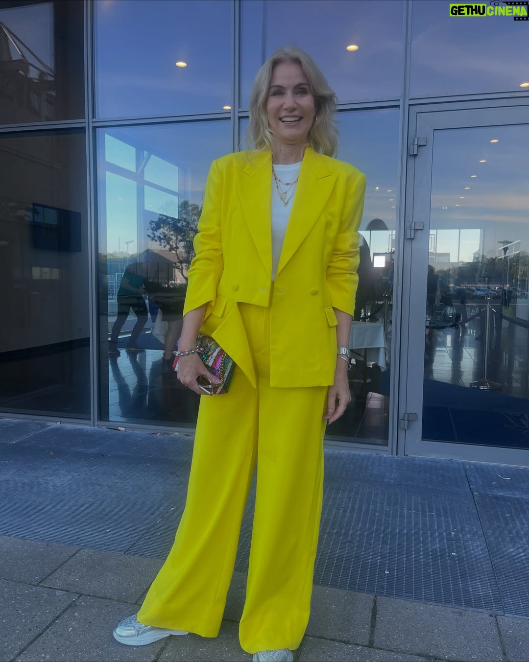 Helle Thorning-Schmidt - 10.5K Likes - It’s Søren&Helle collab appreciation day!😉 Can’t wait to do a talk tonight with Søren at a sold-out SØ @babylon_restaurant_bar Thanks for all the looks, for making me brave and for all the llaughs ❤️❤️