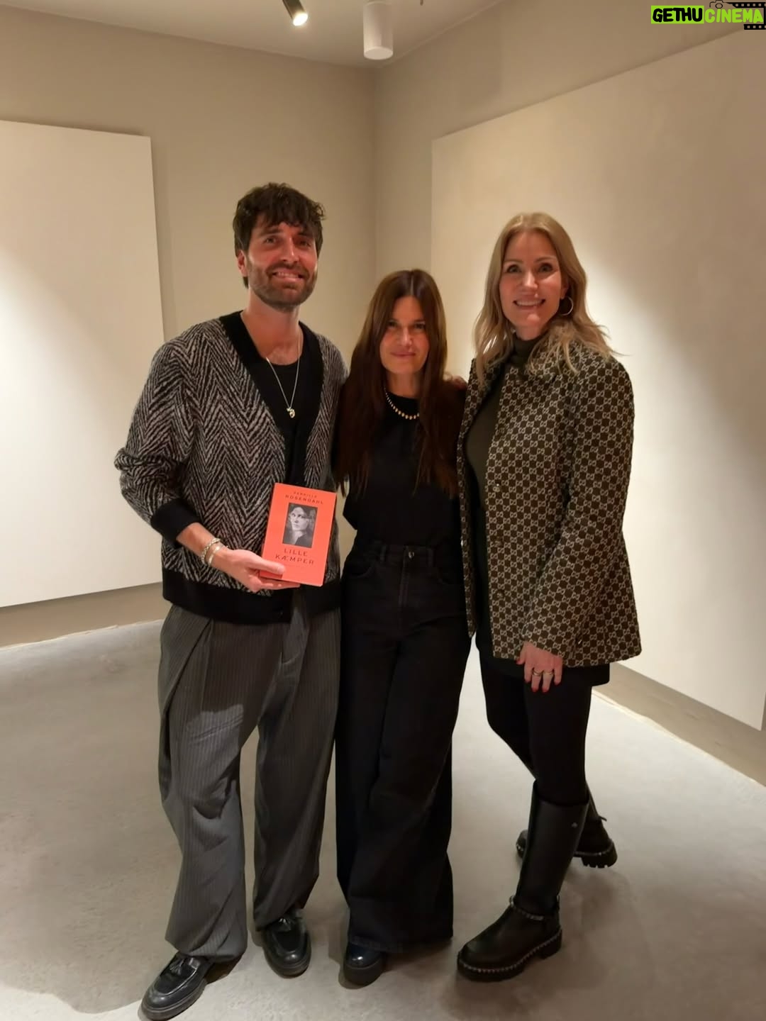 Helle Thorning-Schmidt - 5.1K Likes - When the greyest November Monday turns into a brilliant day. Great catch up and hygge with Malte and just lovely to celebrate Pernille’s book launch with the best crowd. Huge congratulations P. Looking in awe at your journey. Can’t wait to read the book❤️❤️