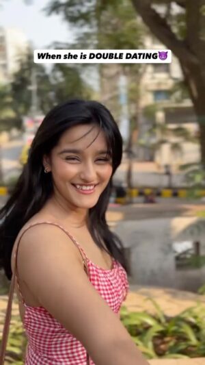 Hemall Soni Instagram - Welcome to 2026🤝🏻
.
.
.
.
.
.
.
#relatable #trending #doubledating #reels #reels