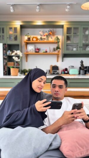 Herfiza Novianti Instagram - Jangan bilang ā JANGAN ā
#CeritaMOYAPOYA #KeluargaMOYAPOYA
