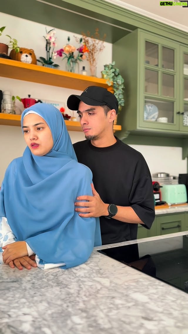 Herfiza Novianti - 1 Million Likes - Lidah mertua ..

#CeritaMOYAPOYA