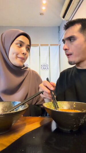 Herfiza Novianti Instagram - Alhamdulillah abis juga š
#CeritaMOYAPOYA #KeluargaMOYAPOYA