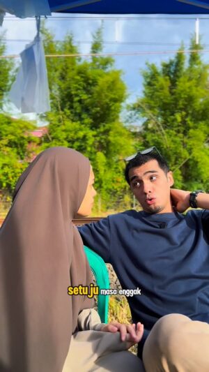 Herfiza Novianti Instagram - Setujulah masa ngga ..
#CeritaMOYAPOYA #KeluargaMOYAPOYA