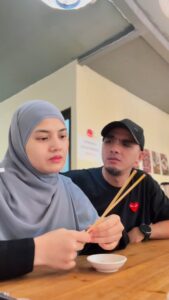 Actress Herfiza Novianti HD Photos and Wallpapers October 2025