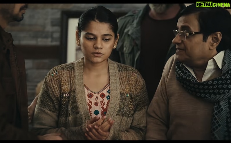 Hetal Gada - 9.2K Likes - It’s been a beautiful journey, this one is special ❤️ #YehKaaliKaaliAankhein @netflix_in 

Thankyou @sidharth_sengupta sir for making me part of YKKA family. Such a cool and kind director you are! Have learnt alot around you. 
Big thanks to @castingshivam for this one.

Fortunate for the opportunity of being around some amazingly talented coactors on set @tahirrajbhasin @anantvjoshi @bijjugkalaa @saurabhshuklafilms @benedictgarrett @guruchoudhary being the best ones on set! 

@kerala_underworld @abbaskhan8 @varunsagarchopra @_aman49 @manigandan_ashokan Thankyou for set things! 

@shivaminsanegupta @anujdanait Got my favourite album to listen to on loop

Most of all, Thanks to each and everyone of you who very patiently waiting for S2 and showered so much love on us! 
S3 has been announced and I have no idea what’s all going to happen ❤️

#HetalGada #YehKaaliKaaliAankhein #Gratitude