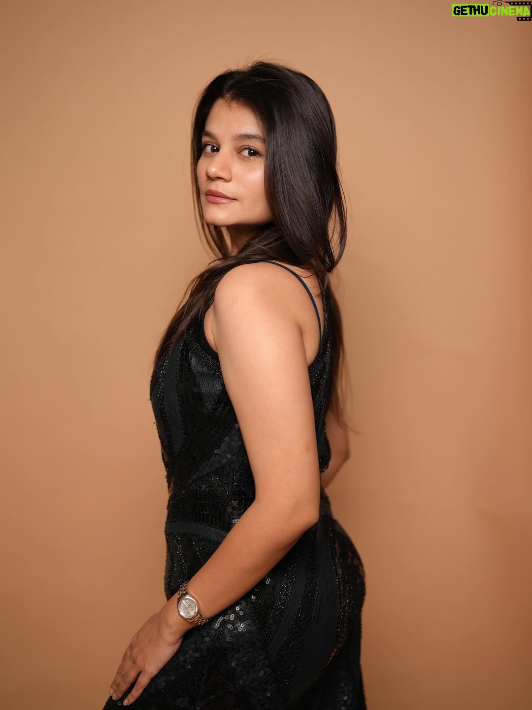 Hetal Gada - 6K Likes - 🎞️📀