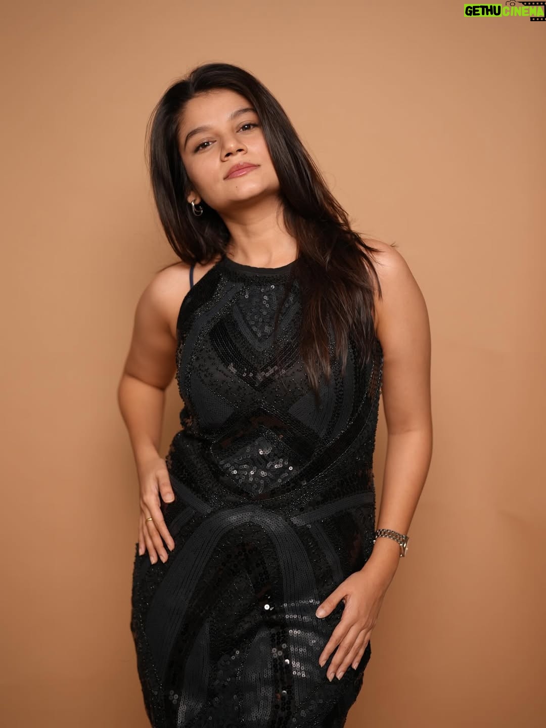 Hetal Gada - 6K Likes - 🎞️📀