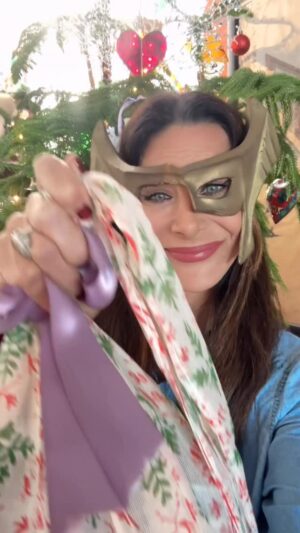 Hilary Shepard Instagram - Doesn’t anyone want a #baddie for #christmas⁉️🎄⛄️ 🏴‍☠️🦹🏻‍♀️ #divayox #powerranger #wooptiefreakindoo