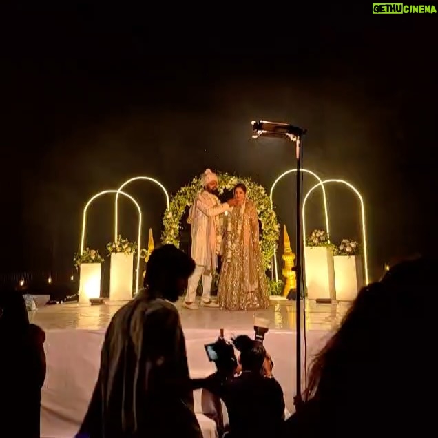 Himanshi Tekwani - 240.9K Likes - Married ❤️