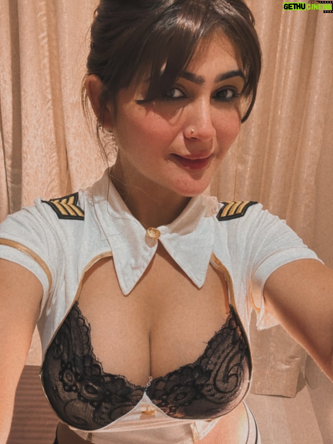 Hiral Radadiya - 30.7K Likes - 
