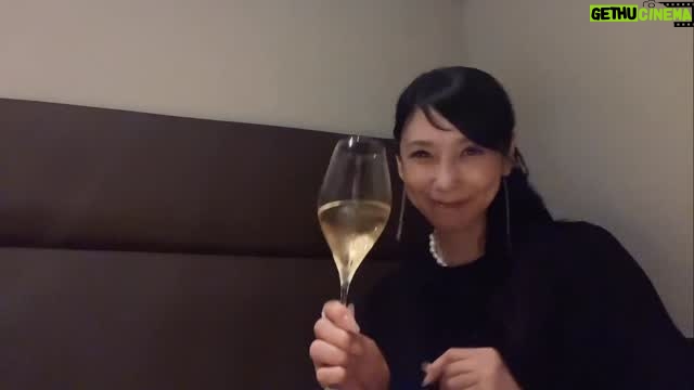 Hitomi Kuroki - 5K Likes - 恒例の〜、🍰
この1年も、よろしくお願いいたします！