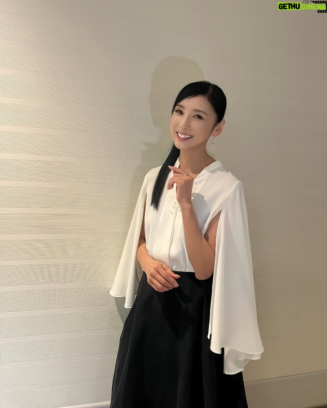 Hitomi Kuroki - 8.2K Likes - ✨
⁡
日本顎咬合学会のイベントに参加しました〜！
⁡
@panormo_official
@mtmodelist
@debeersforevermark
@kashikeybrowndiamond 
@the_hair_bar_tokyo