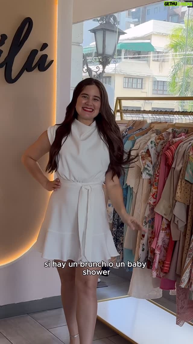 Iamdra Fermín - 1.3K Likes - ~En este 2026 quiero ponerme más bonita para salir💅🏻.
Llegué con esa de las vacaciones🤷🏻‍♀️…
Veamos cuánto me dura😅.
👗Ropa & Accesorios: @lucilustorerd 
👡Zapatos: @lauletrd 
👜Carteras: @holacarteras