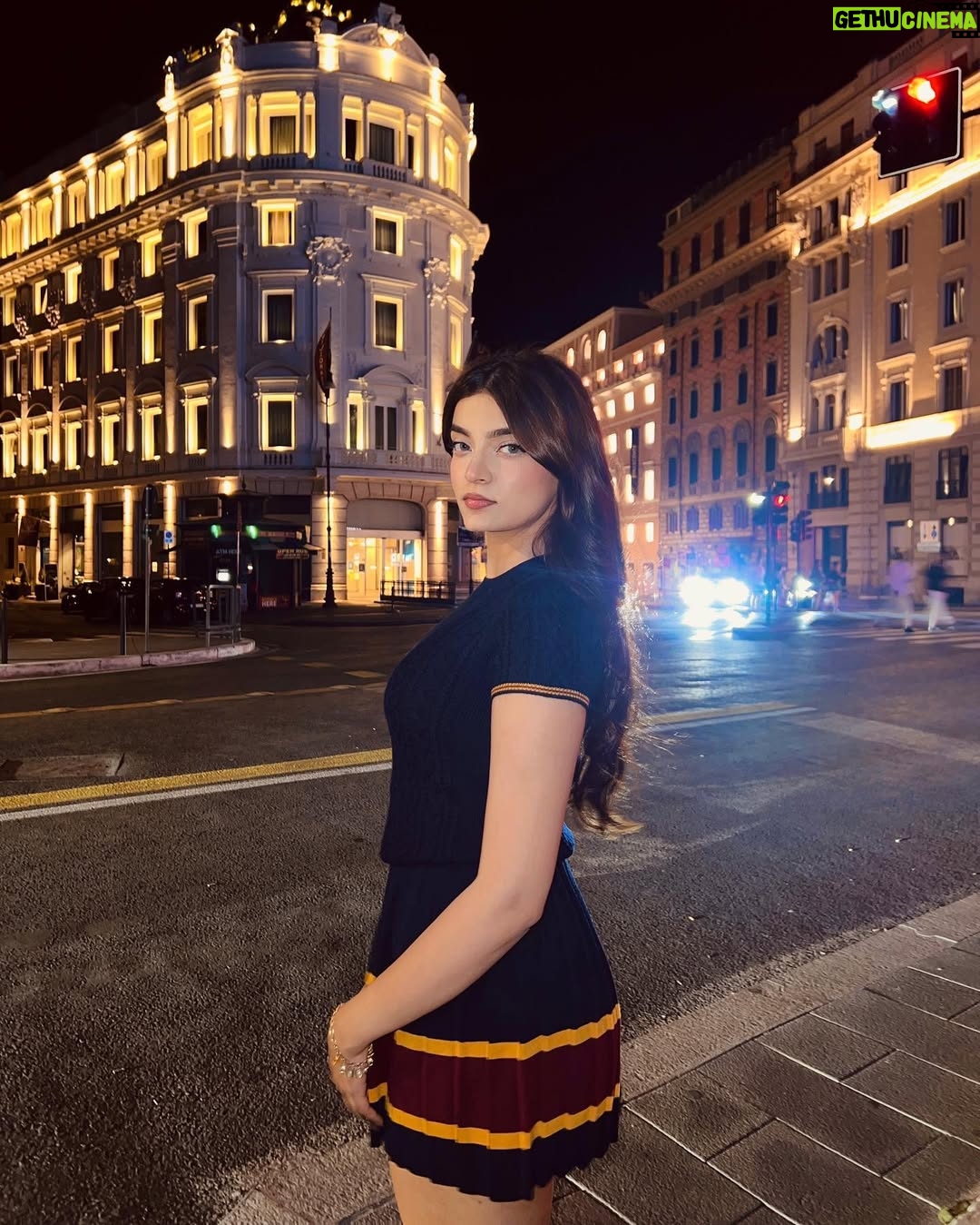 Ilisha Singh Kaurav - 22.7K Likes - an evening in Roma🌃

.

.

wearing @poloralphlauren kids

.

.

#rome #citylights #italy #ralphlauren #ootn #outfitinspo #coordset #polo #nightaesthetic #digitals #explore #bhfyp #darkacademia #girly #miniskirt #winter #fall #fallfashion #november