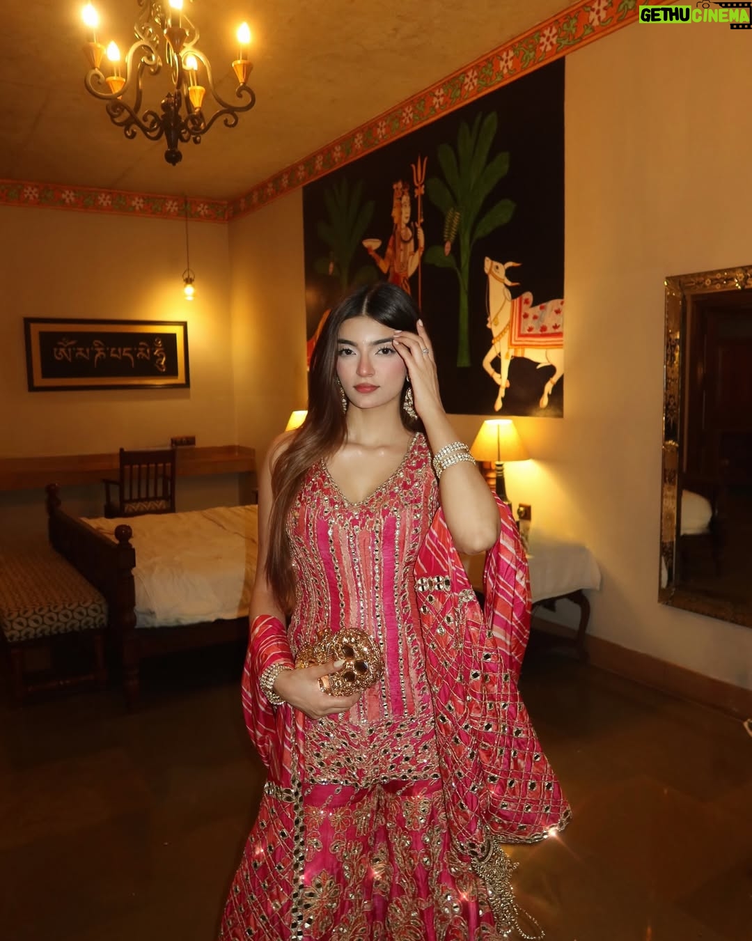 Ilisha Singh Kaurav - 47.4K Likes - a dress could never🪞🧡

.

wearing @abhinavmishra_ 

#explore #sharara #lohri #indianwear #mirrorwork