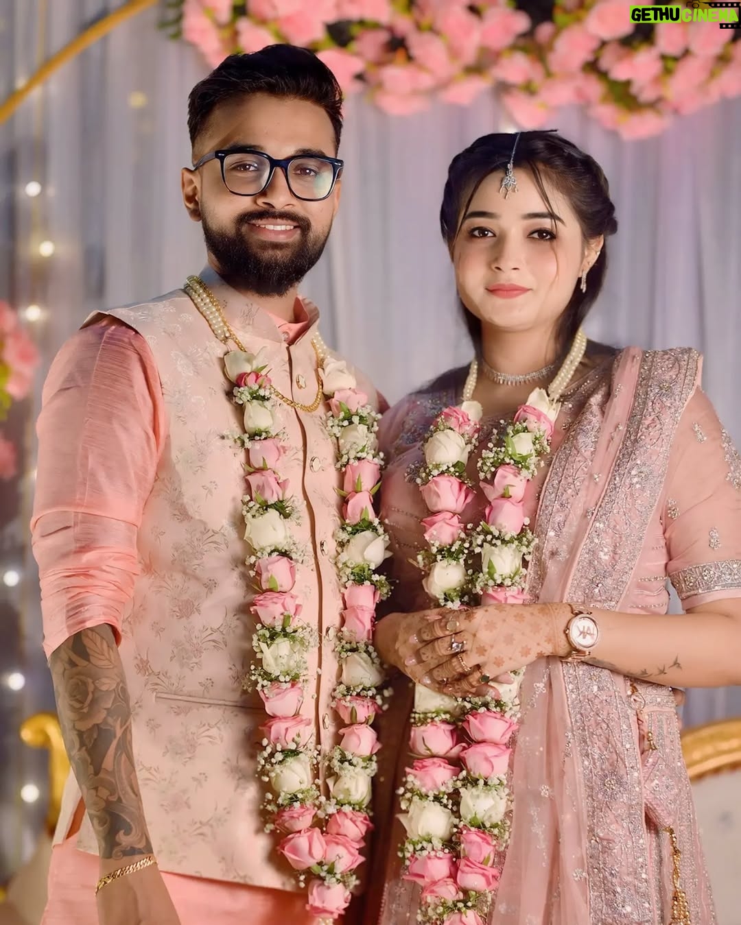 Indrani Das - 20.7K Likes - ❤️❤️❤️ 

#engagement #ringceremony💍❤️ #couplegoals #love #he #officialmarried💍