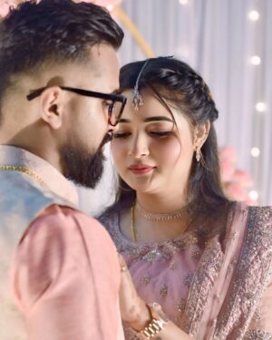 Indrani Das Instagram - ❤️❤️❤️
#engagement #ringceremony💍❤️ #couplegoals #love #he #officialmarried💍