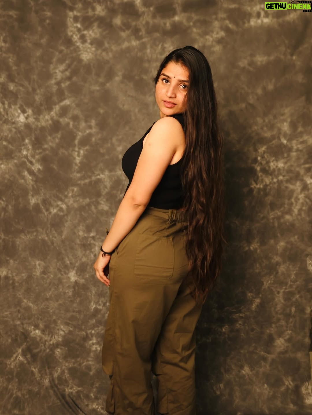 Indravathi Chauhan - 19.1K Likes - NAAL NACHNA❤️‍🔥