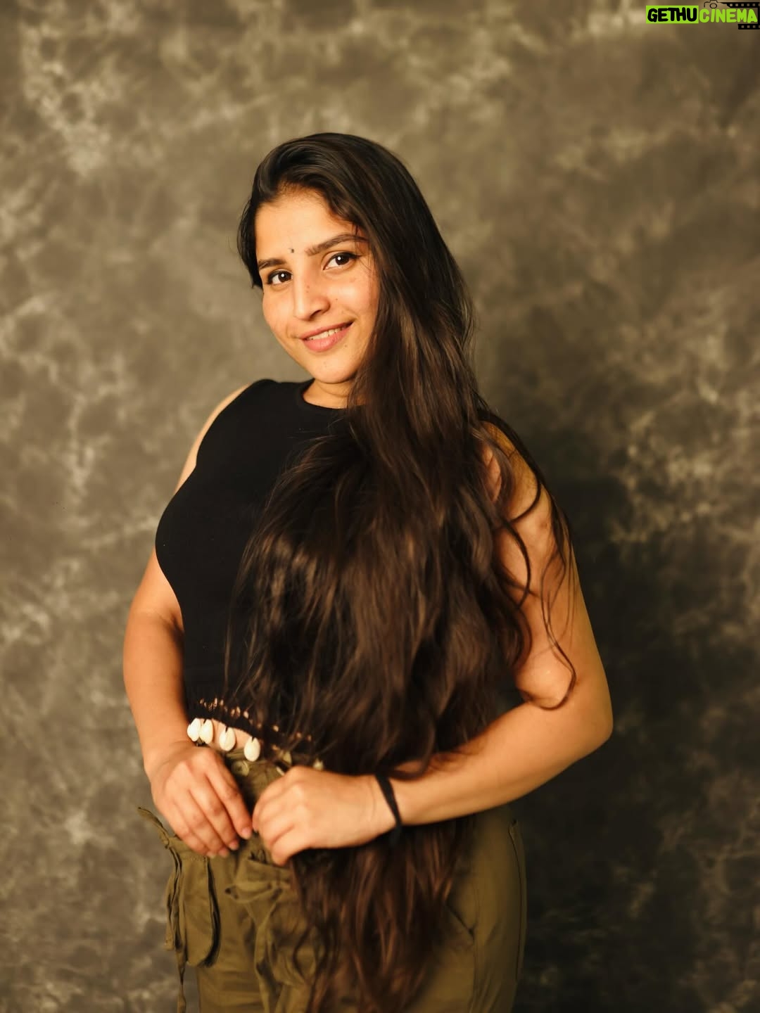 Indravathi Chauhan - 19.1K Likes - NAAL NACHNA❤️‍🔥