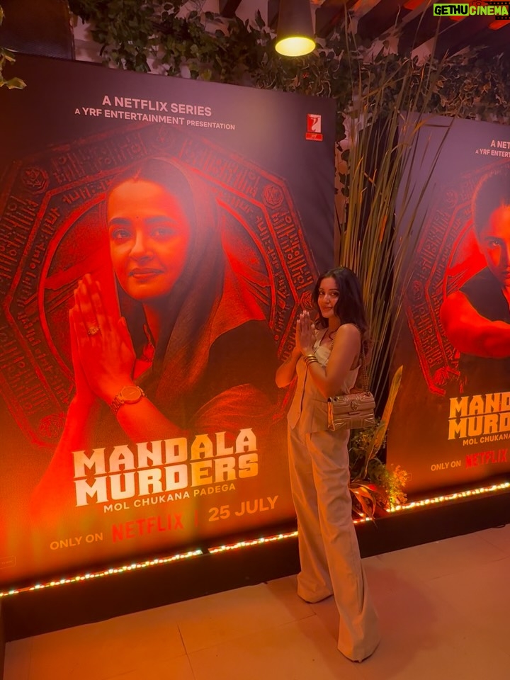 Insha Ghai - 11.1K Likes - Bombay’s skies, a crime story waiting to unfold,
and somewhere in between me, just taking it all in.
At the Trailer launch of Mandala Murders… and it begins!! 
@netflix_in @yrf 
#MandalaMurdersOnNetflix 
#NetflixSeries #AestheticTravel #BombayStories #MandalaMood