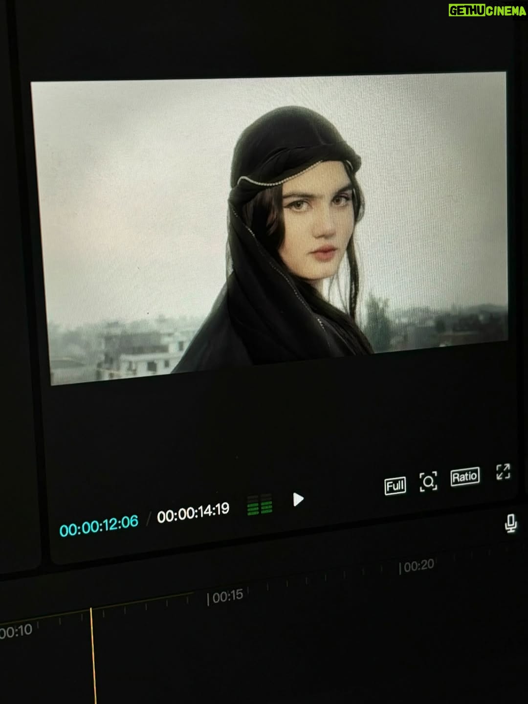 Insha Warsi - 51.4K Likes - 🖤🦅🌇
.
.
.
.
.
.
.
#insha #inshawarsi #inshalinas #instamood #inspiration #instagram #instago #ootd #arabic #trend #trending #influencer #explorepage✨