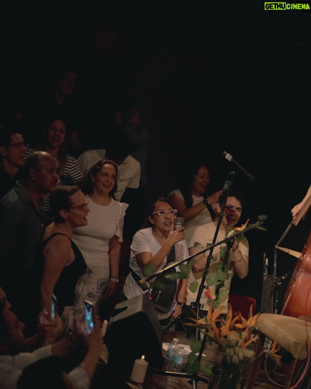 Irán Castillo - 3.3K Likes - Gracias a todos los que fueron ayer @forodeltejedor !
Siempre un gusto cantar aquí! Gracias a todo el equipo del Tejedor !
Gracias a mis amigos ,mis fans ,mi familia por tanto amor y cariño !🥰 
Gracias @polymath.quixotic por hacer esto posible ,por tus fotos y por la decoración, @darinamx gracias amiga también por tu apoyo !
Éxito con tu sencillo!🥰🙏🎤
Gracias @izcacel @jc_aguifran @pepedomon son buenazos !!🎸🎉🎼
Gracias mami por siempre apoyarme y por tu amor @mpinzon5290 
Gracias @pepe.ramosb es un deleite verte ahí mandando todo tu amor y contención !
Los amo a todos 🥰🙏💕❤️