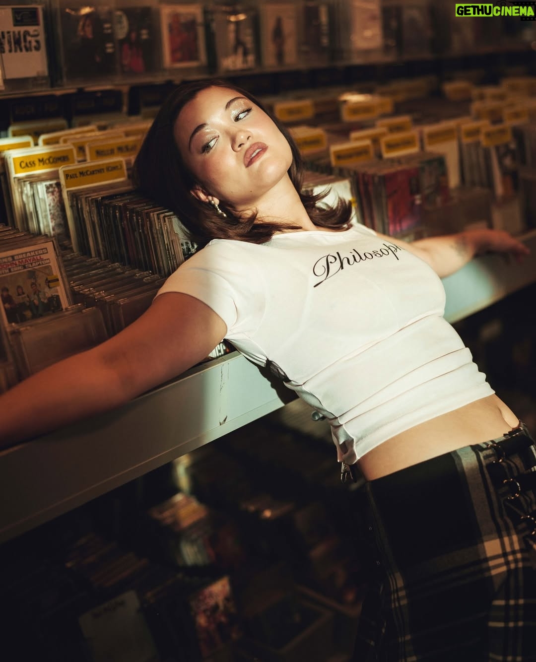 Isa Briones - 23.3K Likes - Isa Briones didn’t know if “The Pitt” would break through — even knowing how good it was.⁠
⁠
One year later, the drama is an Emmy and Golden Globe winner, deep into its second season, and Briones’ Dr. Trinity Santos has become a fan favorite: tough, guarded and finally revealing what’s beneath the armor.⁠
⁠
“This season we get to go a little bit deeper into what her whole deal is. Obviously, the main thing that everyone sees is her tough exterior and how she can be very on the offense, but you also get those little moments of vulnerability where you’re like, ‘obviously she is punching first, so she doesn’t get punched because she has been the victim before,’” the 26-year-old actor says of her character.⁠
⁠
Read the full interview at WWD.com — #linkinbio⁠
⁠
Report: @leighnordstrom⁠
Photos: @selashiloni / WWD⁠
