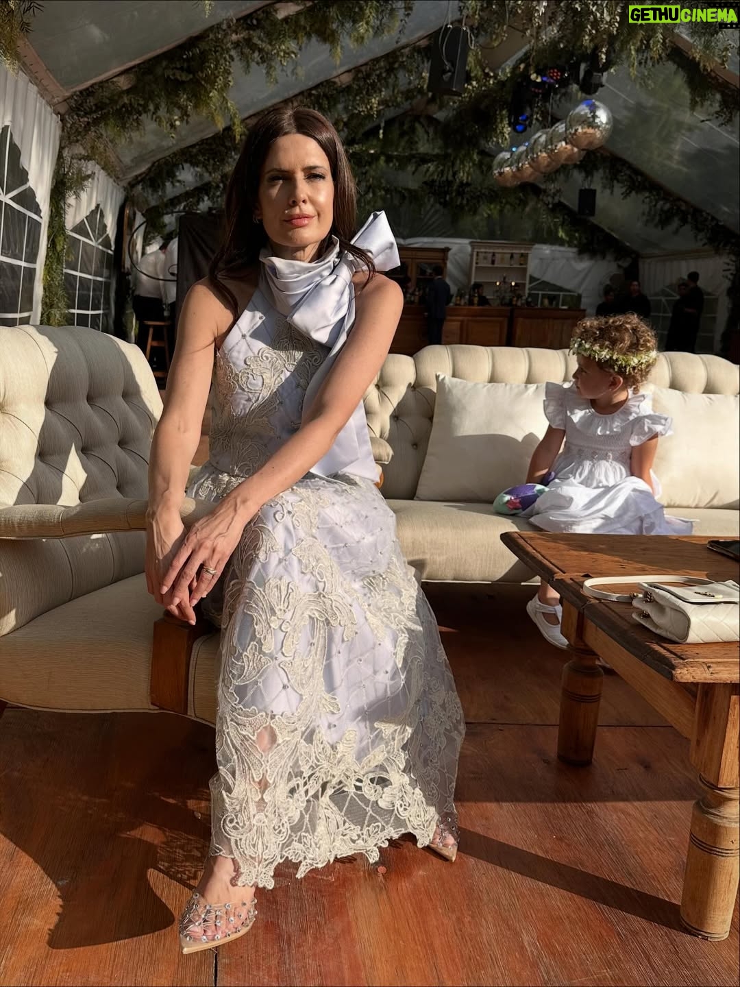 Isabel Macedo - 51.5K Likes - L’amour💫🤍

💫Los vestidos de las chicas son de @malena_smock 
💫Y mi vestido soñado es de mi amado @byjorgerey