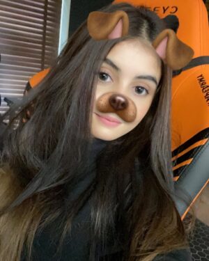 Ishika Choudhary Instagram - 🧡💜
.
#instagood #instagram #insta #instafashion #instamood #instalike