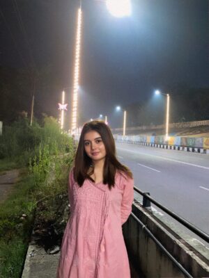Ishika Choudhary Instagram - Hello ji ki haal chaal 😘
.
.
.
.
.
.
.
#fyp #foryou #explore #trending #viral