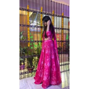 Ishika Choudhary Instagram - 💜😊
.
.
.
.
#diwali #instagram #insta #fyp