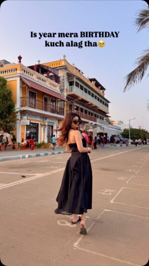 Ishita Anand Instagram - 17/02/2025🧿

Up until now, every birthday has been all about partying, late nights, and going all out. But this year, I just wanted something different. So, on a total whim, I took off to Pondicherry with my trustee for life @vidishanand and honestly? Best decision EVAAAA🥰🌊

No chaos, no rush, no pressure to plan something on my birthday, just good vibes and a birthday that actually felt like a reset😇

Might just make this my new thing😉✈️

[ birthday ritual, birthday celebration, late 20s, birthday vlog, it’s my birthday, day in the life, twenty fine, birthday trip, south India, paradise beach, Pondicherry, mini vlog ]