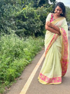 Ishita Varsha Instagram - Not so aesthetically pleasing but If I like it - I will post it! 😊

Earnings - @thespatika 

#ishitavarsha #thankyougenie🧞‍♀️ #blessedlife😇 #saree #sareelove❤️