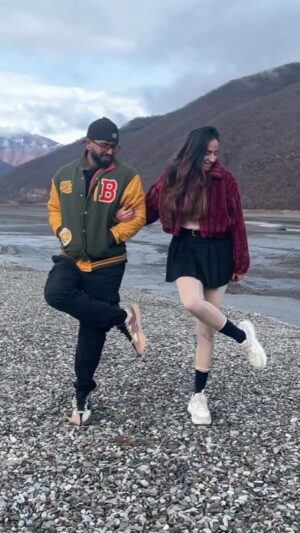 Ishpreet Dang Instagram - It’s always Hum Dono 

#TuMeriMainTeraMainTeraTuMeri #KartikAryan #AnanyaPanday #Humdono
@kartikaaryan @ananyapanday