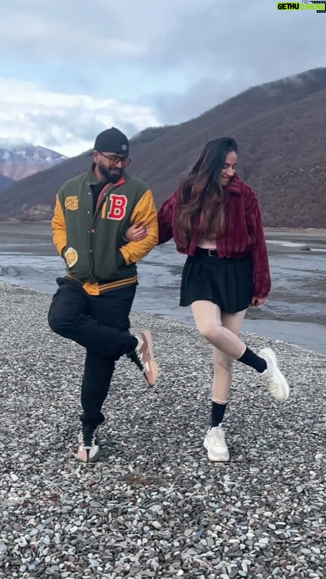Ishpreet Dang - 146.2K Likes - It’s always Hum Dono 

#TuMeriMainTeraMainTeraTuMeri #KartikAryan #AnanyaPanday #Humdono
@kartikaaryan @ananyapanday