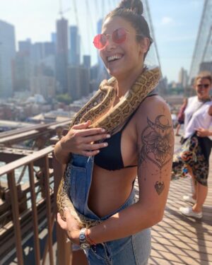 Ivana Nadal Instagram - Hola bebita🐍😍