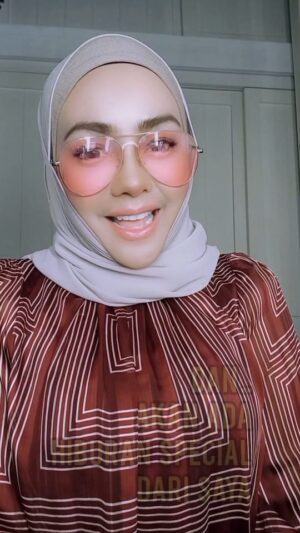 Iyeth Bustami Instagram - 🤍