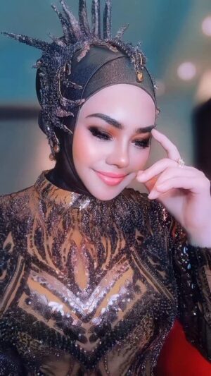 Iyeth Bustami Instagram - 🤍🙏