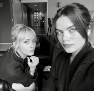 Izabella Scorupco Instagram - Lollo, we need to talk… 
#barracudaqueens