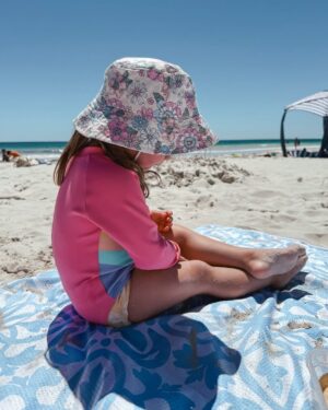 Jade Mead Instagram - No other way I’d rather spend Christmas Eve 🌞 🌊
And what a day for it! 38 degrees today, gonna be 40 tomorrow for Xmas day 🥵🔥
Wearing new @ceaceaswimwear 🐚
Use code JADE for 15% off
#christmaseve #beachday #beach #perth bikini