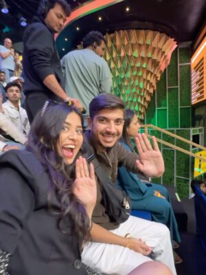 Jagriti Pahwa Instagram - DidWe really dance with Kartik Aaryan or am I still dreaming? 👀
A once-in-a-lifetime experience on Netflix’s The Great Indian Kapil Show ✨
Watch Tonight @thegreatindiankapilshow on @netflix_in at 8PM
Thankyou @netflix_in for turning My Dream into Reality🥹❤️
@netflix_in @thegreatindiankapilshow
#TheGreatIndianKapilShowOnNetflix #YehHaiIndiaKaMastiverse #jagritipahwa #techiela