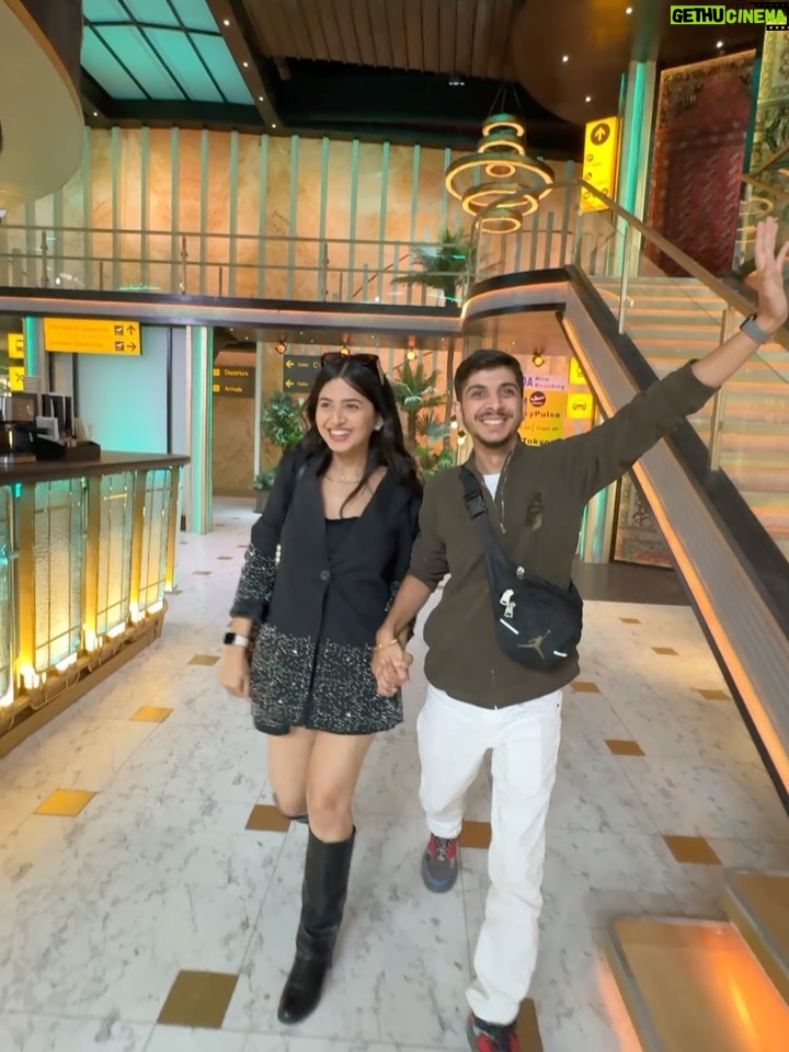 Jagriti Pahwa - 168.8K Likes - DidWe really dance with Kartik Aaryan or am I still dreaming? 👀
A once-in-a-lifetime experience on Netflix’s The Great Indian Kapil Show ✨
Watch Tonight @thegreatindiankapilshow on @netflix_in at 8PM

Thankyou @netflix_in for turning My Dream into Reality🥹❤️

@netflix_in @thegreatindiankapilshow
#TheGreatIndianKapilShowOnNetflix #YehHaiIndiaKaMastiverse #jagritipahwa #techiela