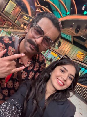 Jagriti Pahwa Instagram - DidWe really dance with Kartik Aaryan or am I still dreaming? 👀
A once-in-a-lifetime experience on Netflix’s The Great Indian Kapil Show ✨
Watch Tonight @thegreatindiankapilshow on @netflix_in at 8PM
Thankyou @netflix_in for turning My Dream into Reality🥹❤️
@netflix_in @thegreatindiankapilshow
#TheGreatIndianKapilShowOnNetflix #YehHaiIndiaKaMastiverse #jagritipahwa #techiela