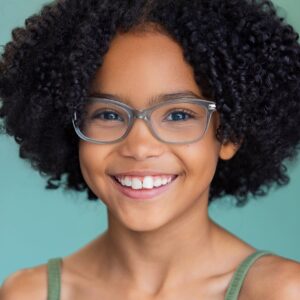 Actress Jaidyn Triplett HD Photos and Wallpapers December 2025